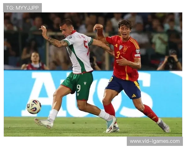 西班牙后卫库库雷利亚两度助攻，边路成制胜法宝