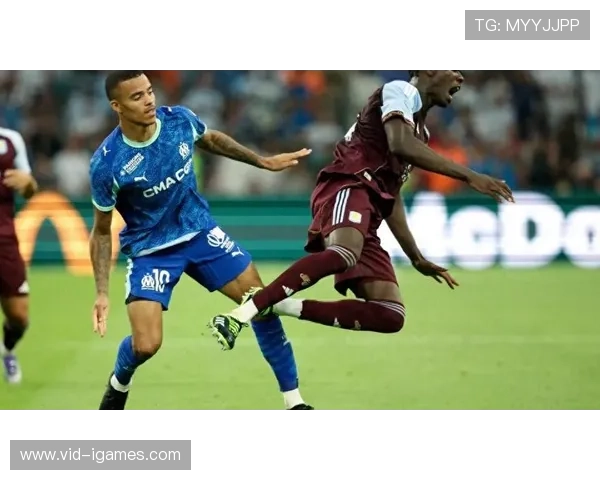 马赛vs里昂：格林伍德与奥巴梅扬连线精彩瞬间